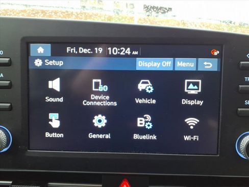 Certified 2023 Hyundai Elantra SEL image 19