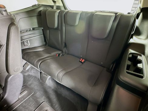 Used 2024 Subaru Ascent Premium w/ Convenience Package image 28