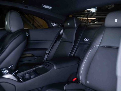 Used 2020 Rolls-Royce Wraith RWD image 44