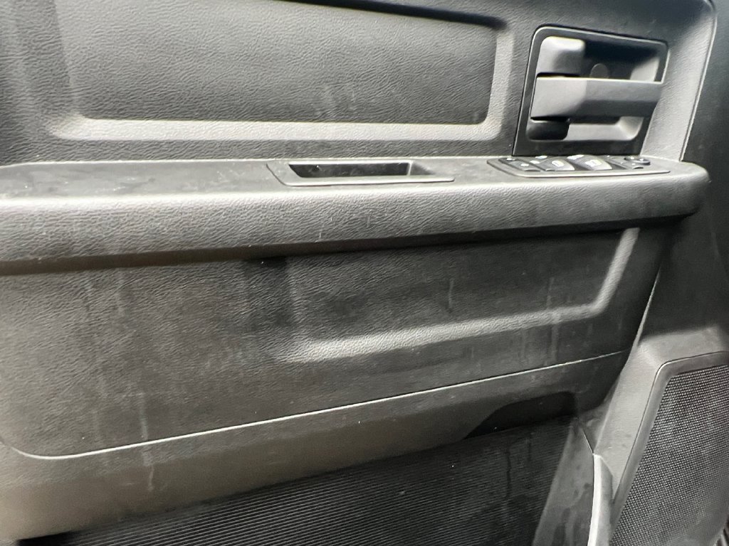 Used 2022 RAM 3500 Tradesman AWD/4WD image 25