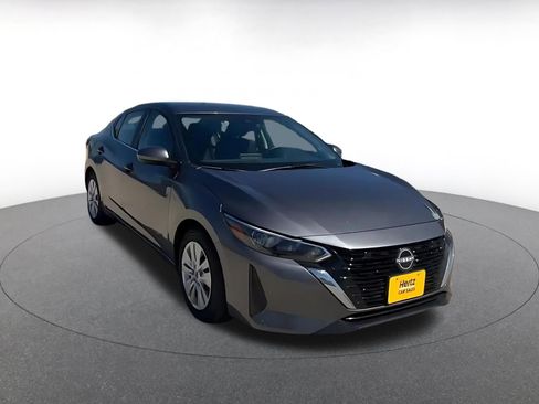 Used 2025 Nissan Sentra S FWD image 3