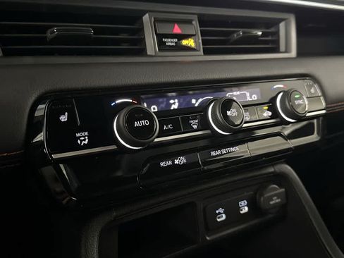 New 2026 Honda Pilot Sport image 19