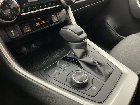 Used 2023 Toyota RAV4 XLE w/ Convenience Package image 19