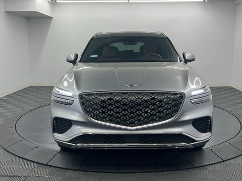 Used 2026 Genesis GV70 2.5T Advanced image 5