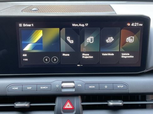 Used 2025 Kia K4 FWD image 13