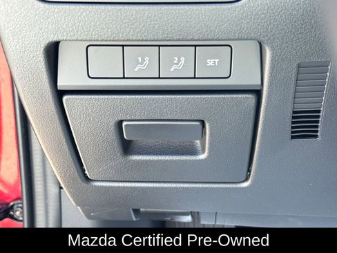 Certified 2026 MAZDA MAZDA3 Hatchback w/Premium Plus Pkg AWD/4WD image 32