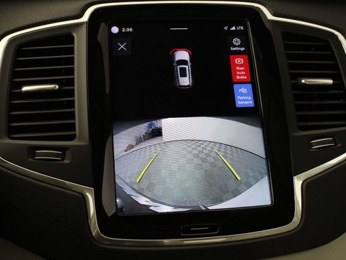 Certified 2023 Volvo XC90 T8 Core w/ Climate Package image 13