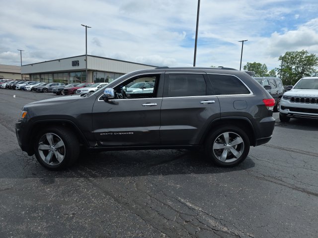 Used 2016 Jeep Grand Cherokee Limited AWD/4WD image 3