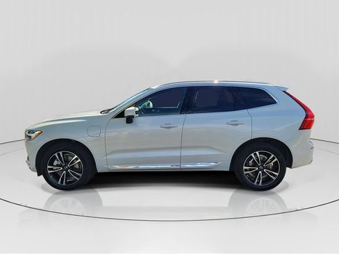 Used 2021 Volvo XC60 T8 Inscription Expression w/ Protection Package Premier AWD/4WD image 4