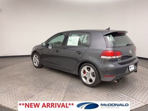 Used 2010 Volkswagen GTI 4-Door FWD image 4