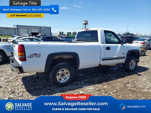 Used 2000 Chevrolet Silverado 2500 4x4 Regular Cab w/ Exterior Appearance Pkg image 4