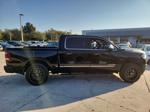 Used 2021 RAM 1500 Limited w/ Body Color Bumper Group image 7
