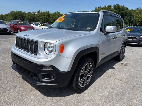 Used 2016 Jeep Renegade Limited AWD/4WD image 2