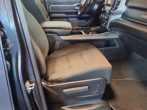 Used 2019 RAM 1500 Big Horn AWD/4WD image 13