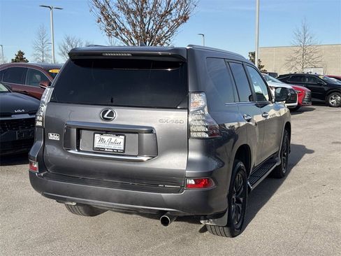 Used 2023 Lexus GX 460 Premium image 9