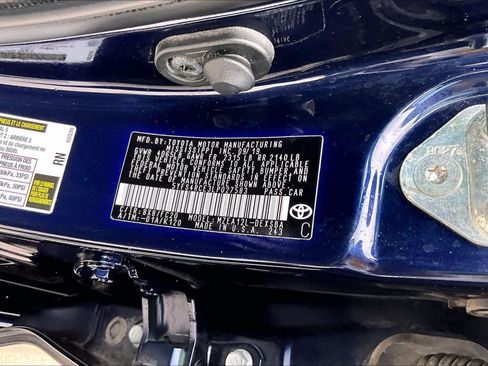 Used 2020 Toyota Corolla SE FWD image 34