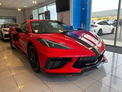 Used 2020 Chevrolet Corvette Stingray Premium Cpe w/ 3LT Preferred Equipment Group RWD image 3