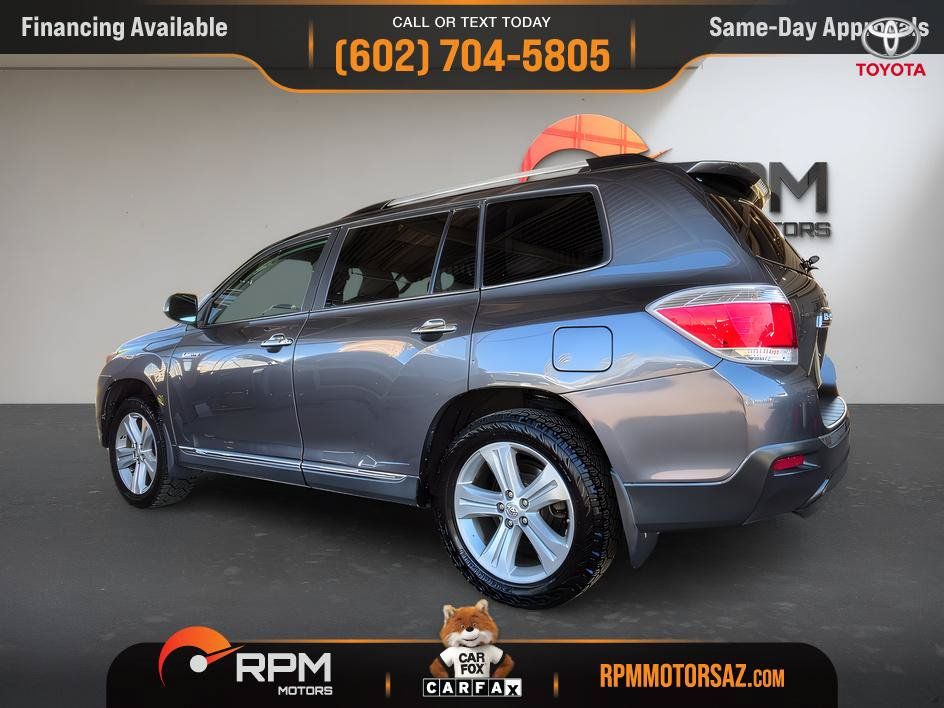 Used 2013 Toyota Highlander Limited w/ Protection Pkg FWD image 4