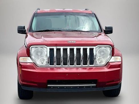 Used 2008 Jeep Liberty Limited w/ Premium Group AWD/4WD image 3