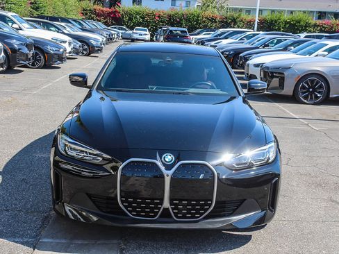 Used 2023 BMW i4 eDrive35 w/ Premium Package RWD image 3