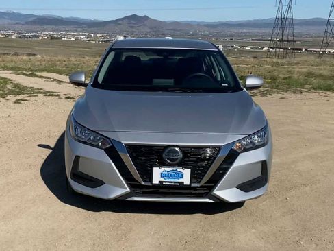 Used 2023 Nissan Sentra SV FWD image 3
