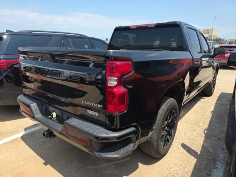 Used 2022 Chevrolet Silverado 1500 Custom RWD image 5