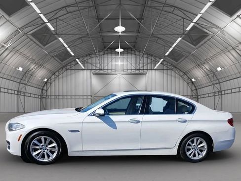 Used 2014 BMW 528i xDrive Sedan AWD/4WD image 4
