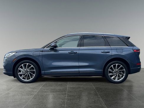 Used 2022 Lincoln Corsair Grand Touring w/ Elements Technology Bundle image 5