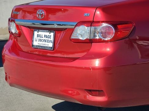 Used 2013 Toyota Corolla LE image 7