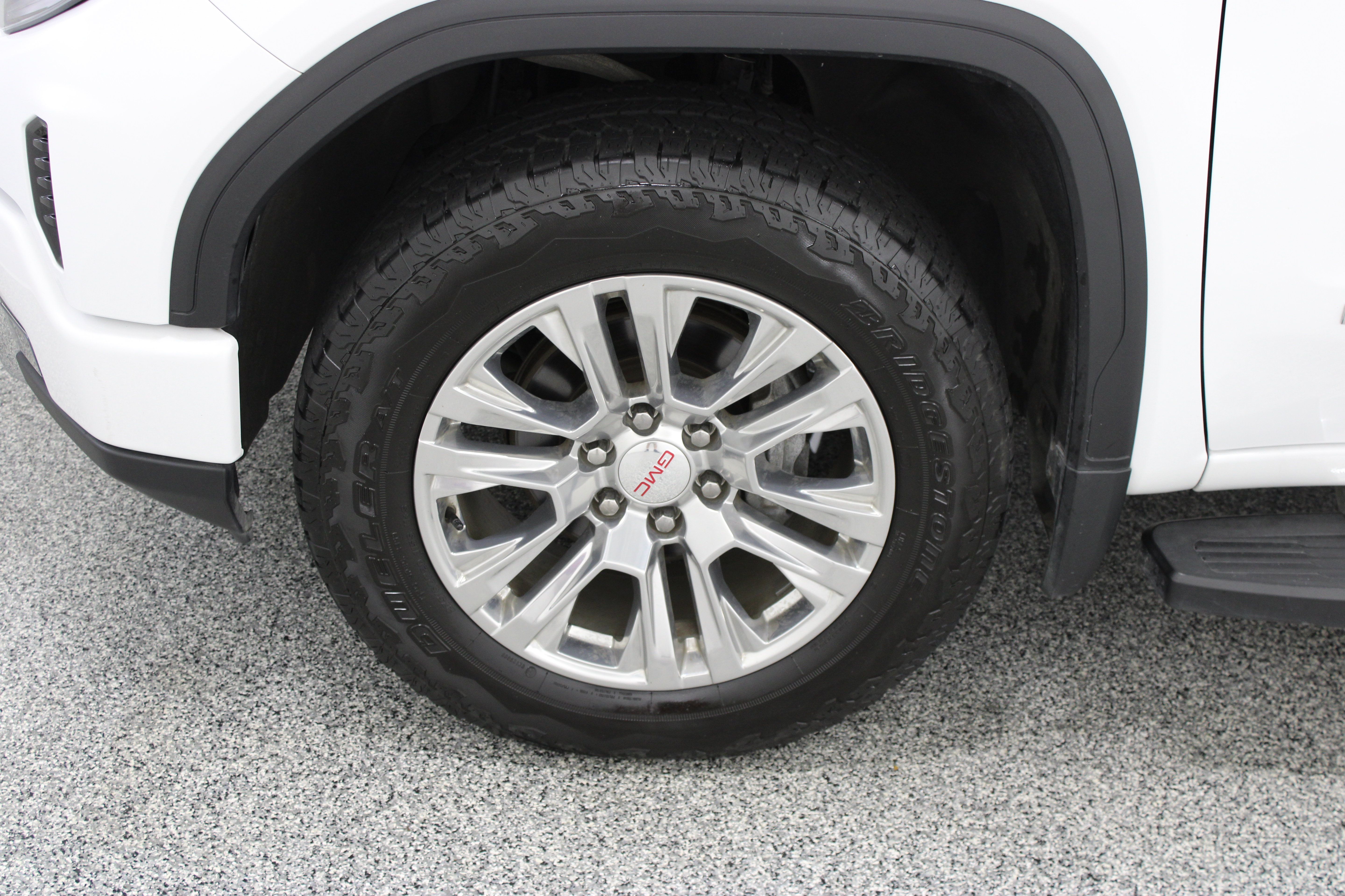Used 2024 GMC Sierra 1500 Denali AWD/4WD image 13
