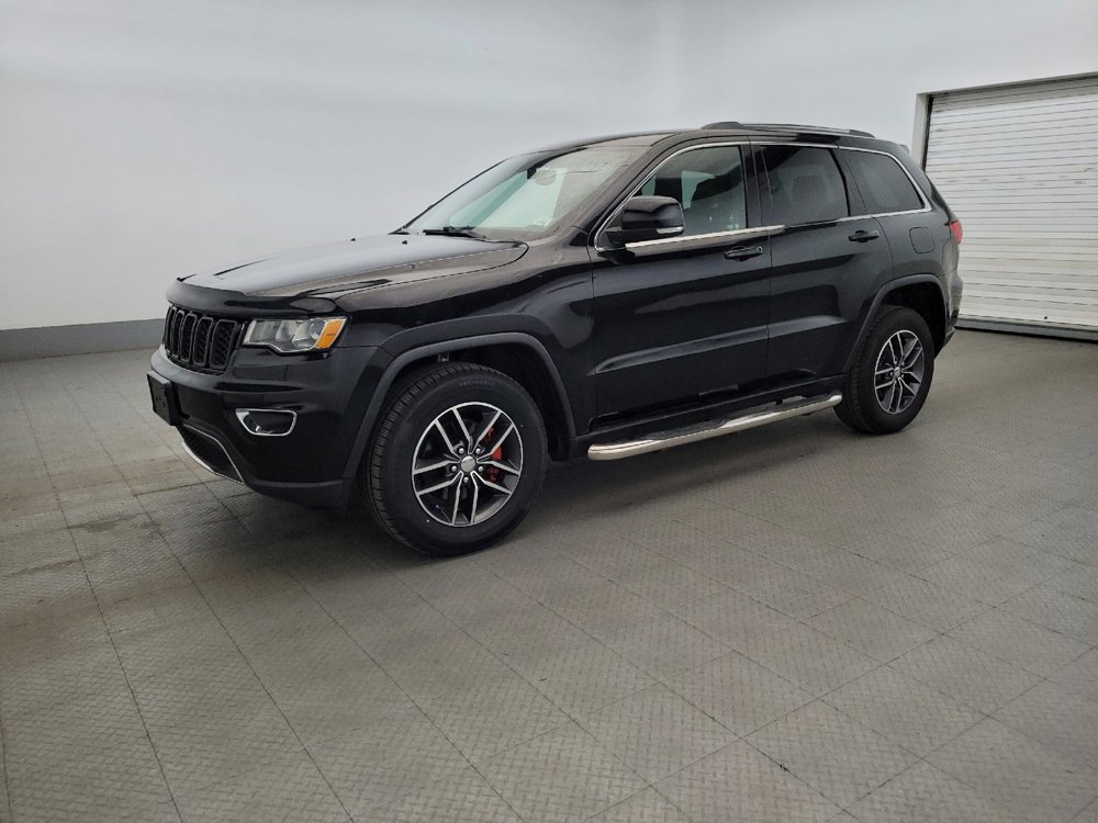 Used 2018 Jeep Grand Cherokee Limited AWD/4WD image 2