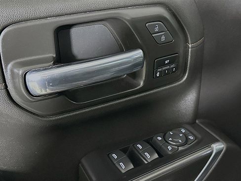 Used 2021 GMC Sierra 1500 AT4 w/ AT4 Value Package image 18