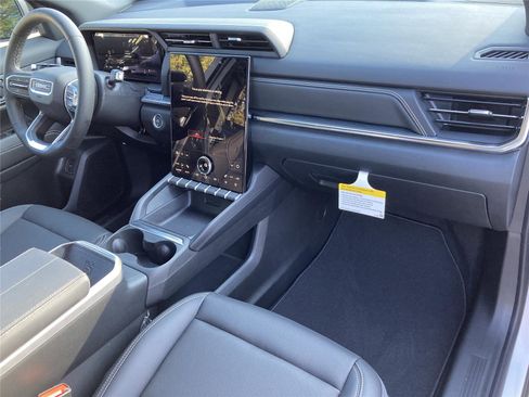 New 2026 GMC Terrain Elevation w/ Elevation Premium Package image 28