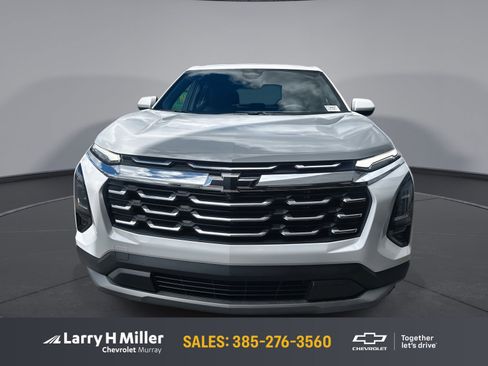 New 2026 Chevrolet Equinox LT w/ Convenience Package II AWD/4WD image 1