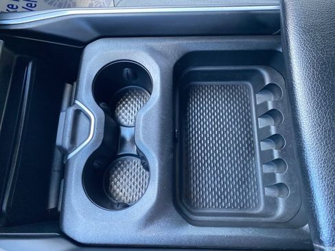 Used 2021 RAM 1500 Big Horn image 29