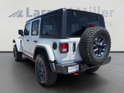 New 2026 Jeep Wrangler Unlimited Sport w/ Dual Top Group AWD/4WD image 3