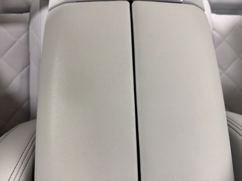 Certified 2024 BMW X6 xDrive40i w/ Executive Package image 41