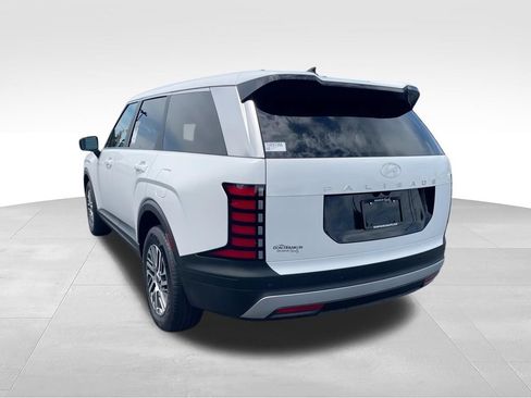 Used 2026 Hyundai Palisade SE FWD image 6