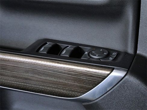 Used 2020 Chevrolet Silverado 1500 LT image 26