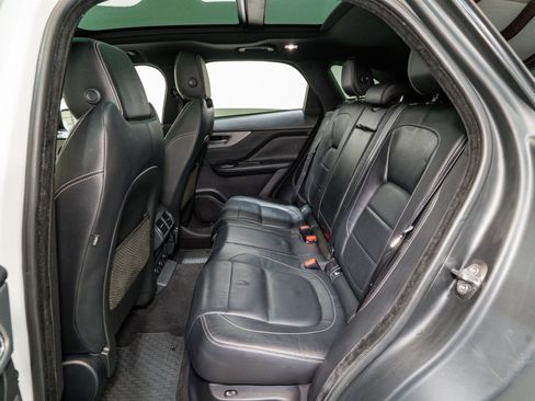 Used 2018 Jaguar F-PACE S AWD/4WD image 33