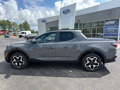 Used 2023 Hyundai Santa Cruz Limited AWD/4WD image 9