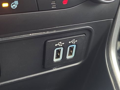 Used 2019 Ford EcoSport SES w/ SES Black Appearance Package image 25