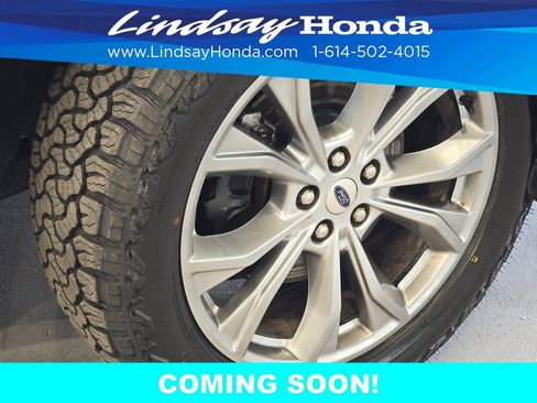 Used 2021 Ford Explorer XLT w/ Equipment Group 202A AWD/4WD image 25