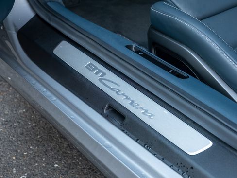 Certified 2023 Porsche 911 Carrera RWD image 40
