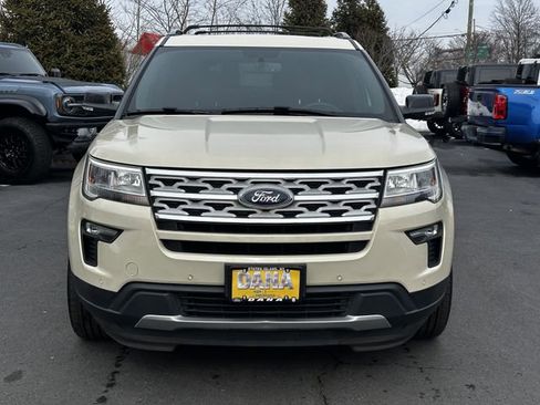 Certified 2018 Ford Explorer XLT w/ Equipment Group 202A image 2