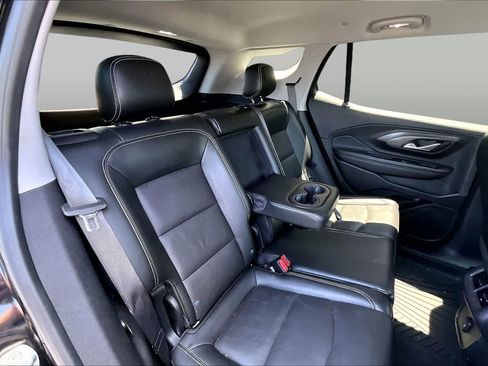 Used 2023 GMC Terrain SLT FWD image 21