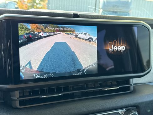 New 2025 Jeep Wrangler Sport S image 33