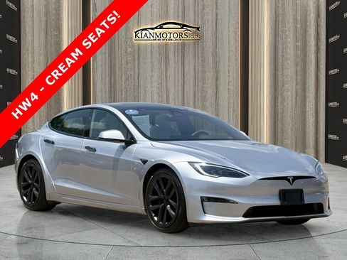 Used 2025 Tesla Model S AWD/4WD image 1