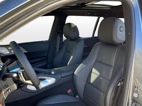 New 2025 Mercedes-Benz GLS 450 4MATIC image 12