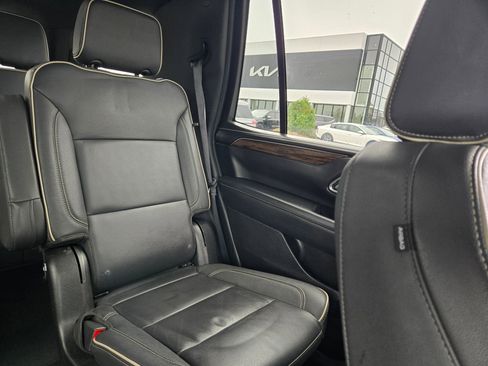 Used 2024 Chevrolet Tahoe Premier image 14